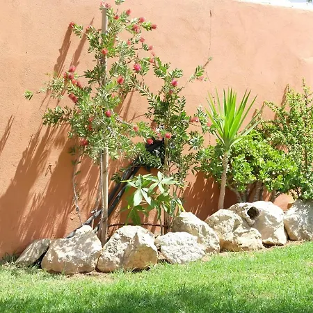 Con Piscina Adults Only Apartment